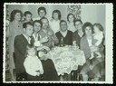 F 4: photo / format carte postale / horizontal / noir blanc / Anniversaire de la fille aînée à Licki Osik (Croatie) F 4: photo / format carte postale / horizontal / noir blanc / Anniversaire de la fille aînée à Licki Osik (Croatie)