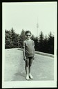 F 17: photo / format carte postale / vertical / noir blanc / S. à Belgrade, 1970 F 17: photo / format carte postale / vertical / noir blanc / S. à Belgrade, 1970